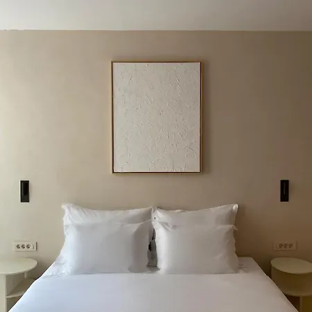 Olive Apartment